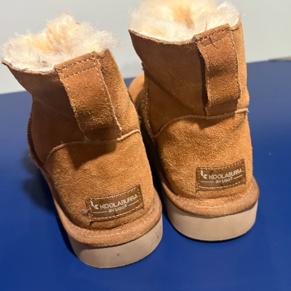 Koolaburra Chestnut Suede Ankle Boots